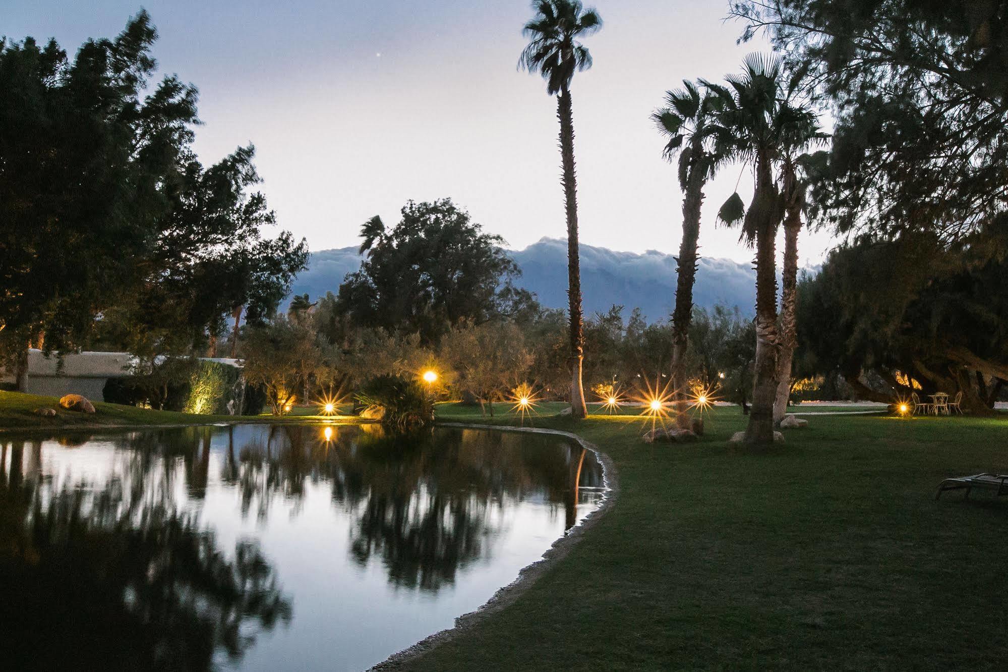 Two Bunch Palms Resort & Spa - Adults Only Desert Hot Springs Exterior photo